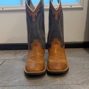 Tan and Gray Western Cowboy Boots